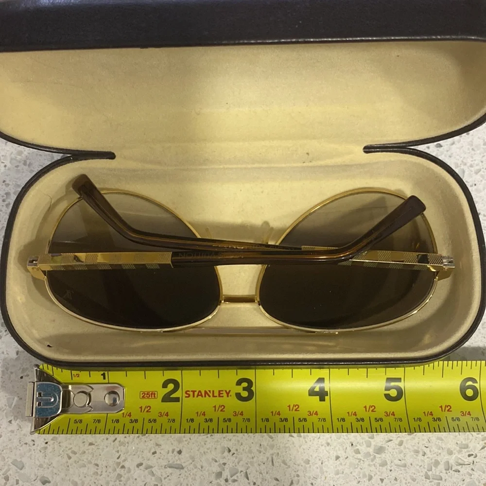 Louis Vuitton Aviator sunglasses - Picture 16 of 16